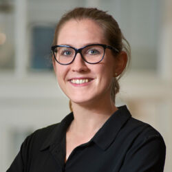 Kira Kardel