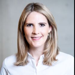 Nina Ziemssen